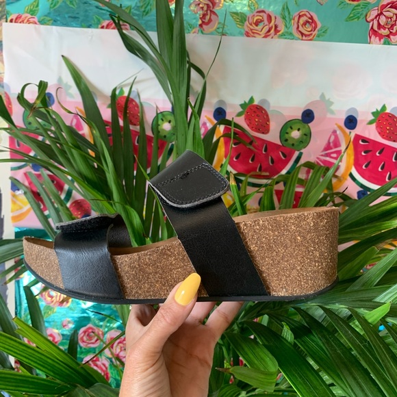 Mad Love Shoes - MAD LOVE Confort Wedge Sandals Velcro Strap